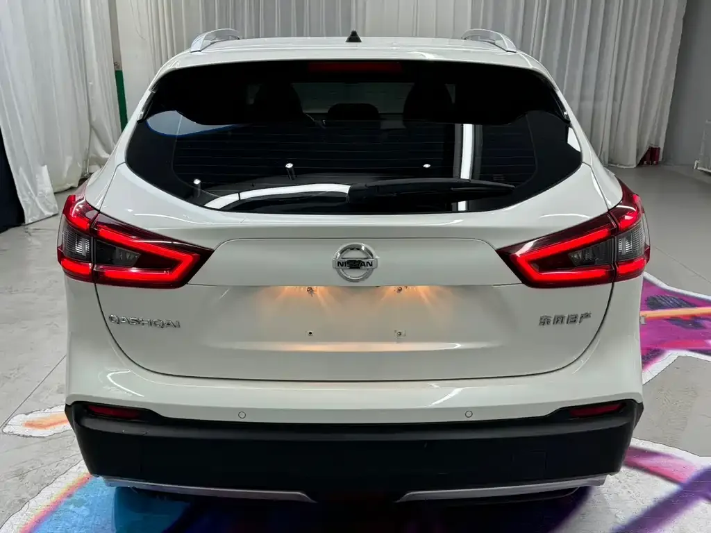 Nissan Qashqai — фото 6
