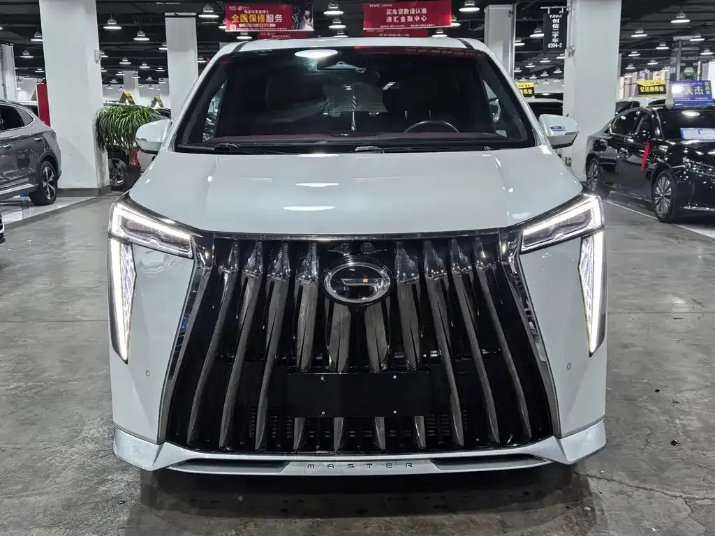 GAC Motor Trumpchi M8 — фото 1
