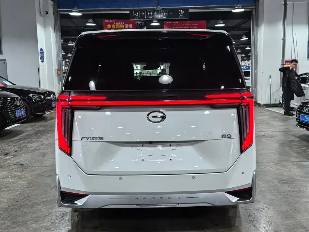 GAC Motor Trumpchi M8 — фото 2
