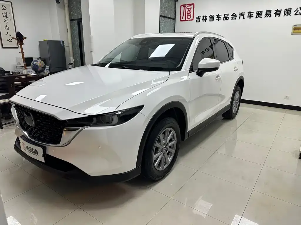 Mazda CX-5 — фото 1
