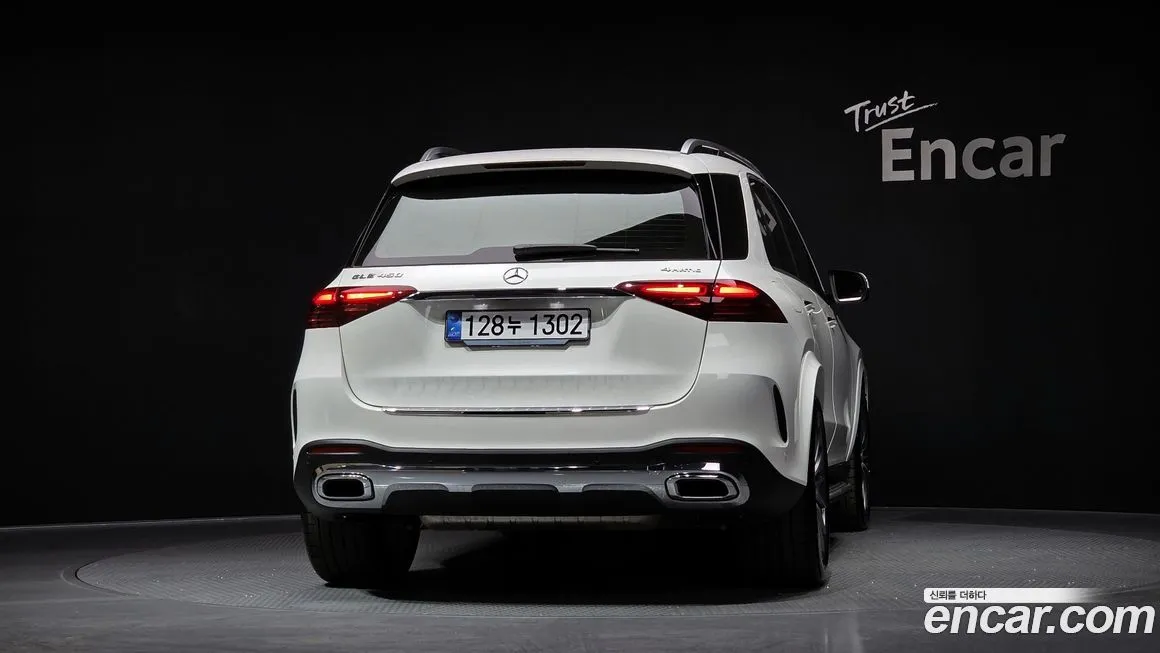 Mercedes-Benz GLE-Class — фото 4