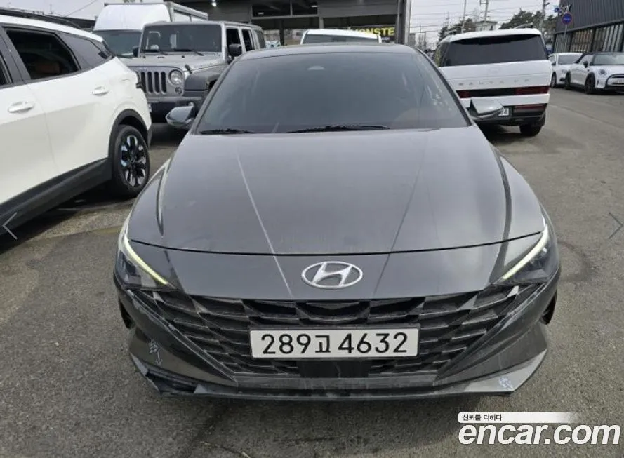 Hyundai AVANTE — фото 1