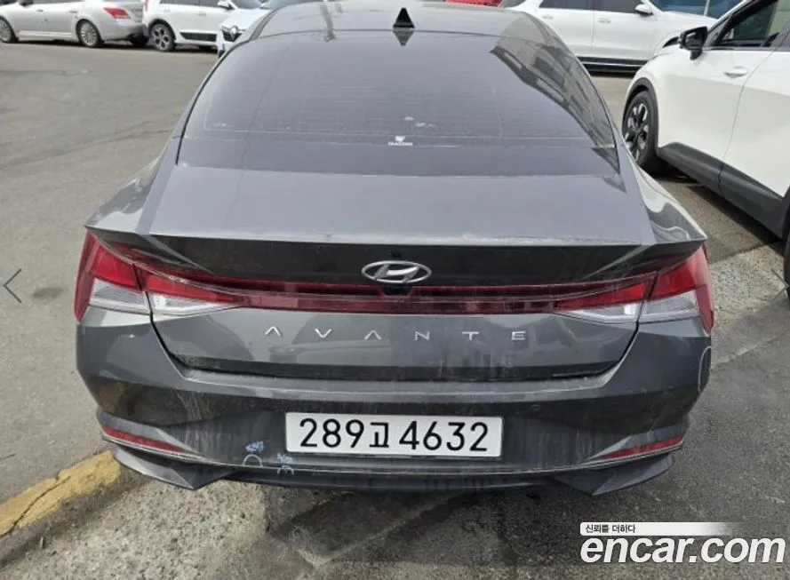 Hyundai AVANTE — фото 3