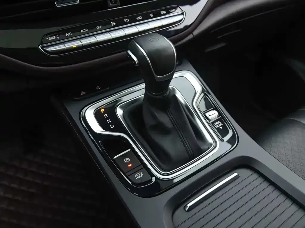 GAC Motor Trumpchi M6 — фото 8