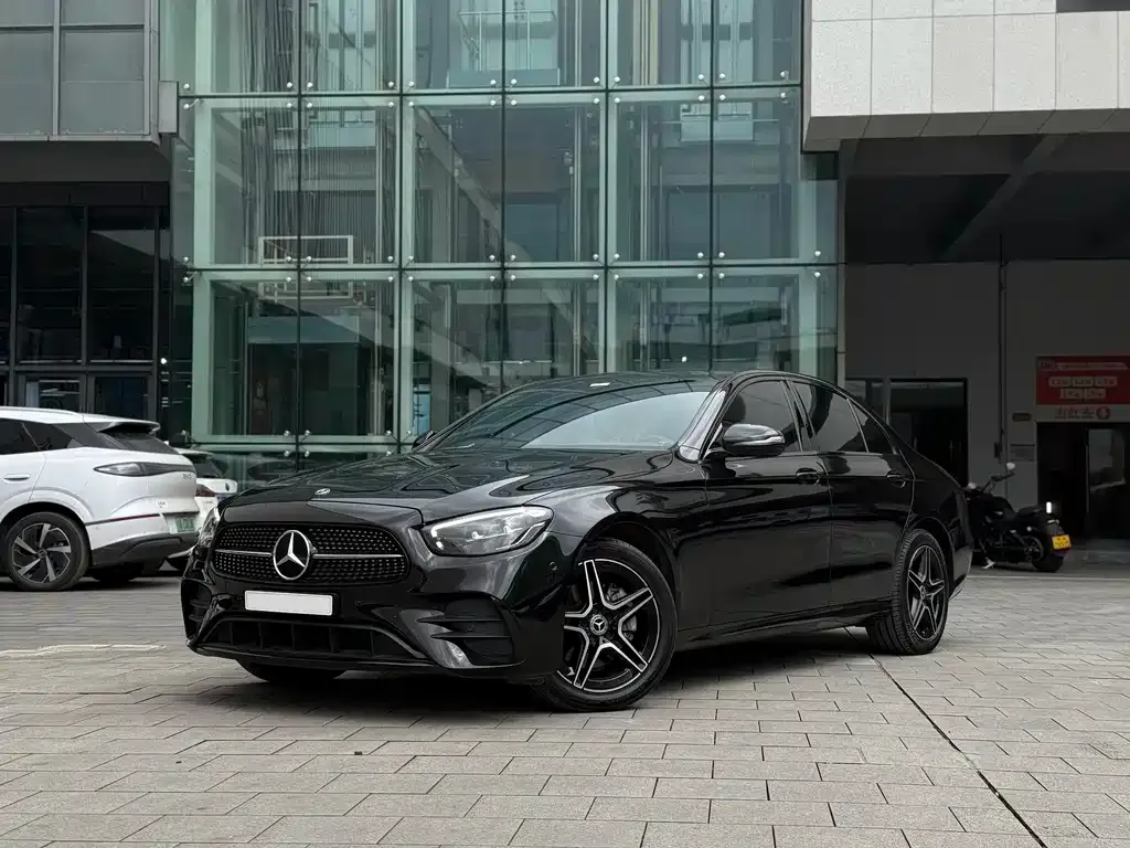 Mercedes-Benz E-Class (Import) — фото 1