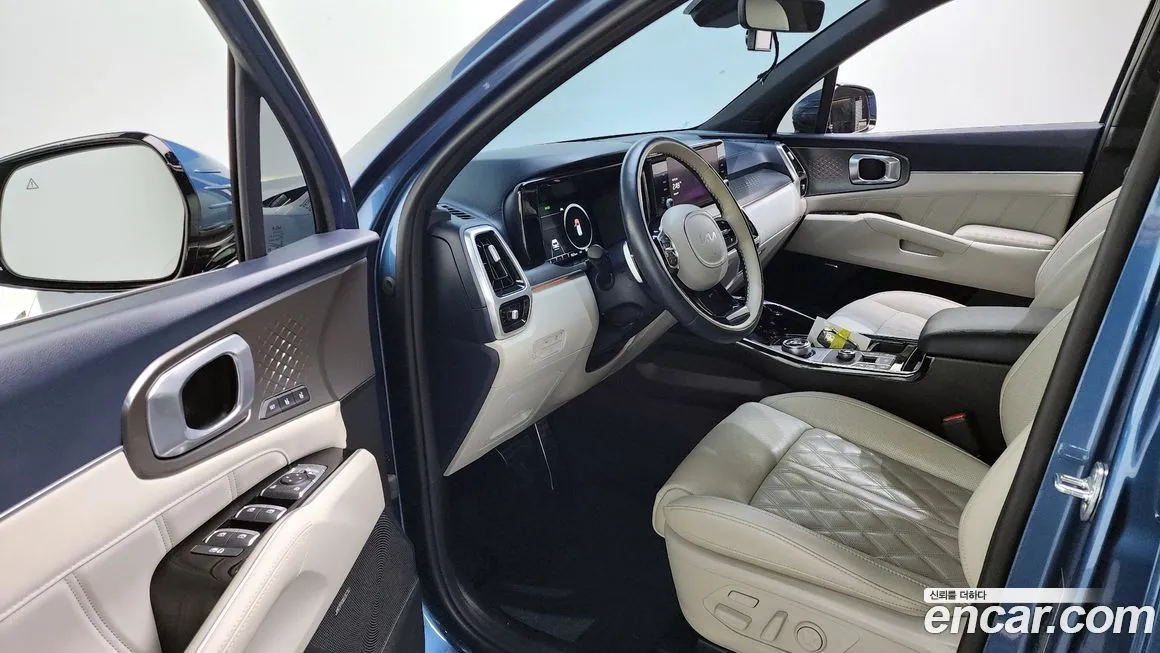Kia Sorento — фото 7