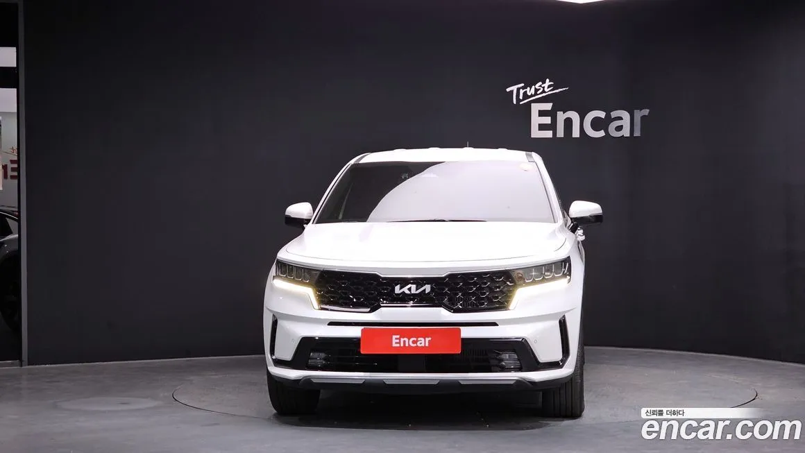 Kia Sorento — фото 9