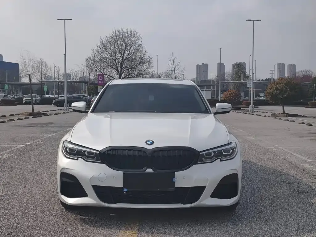 BMW 3 Series — фото 10