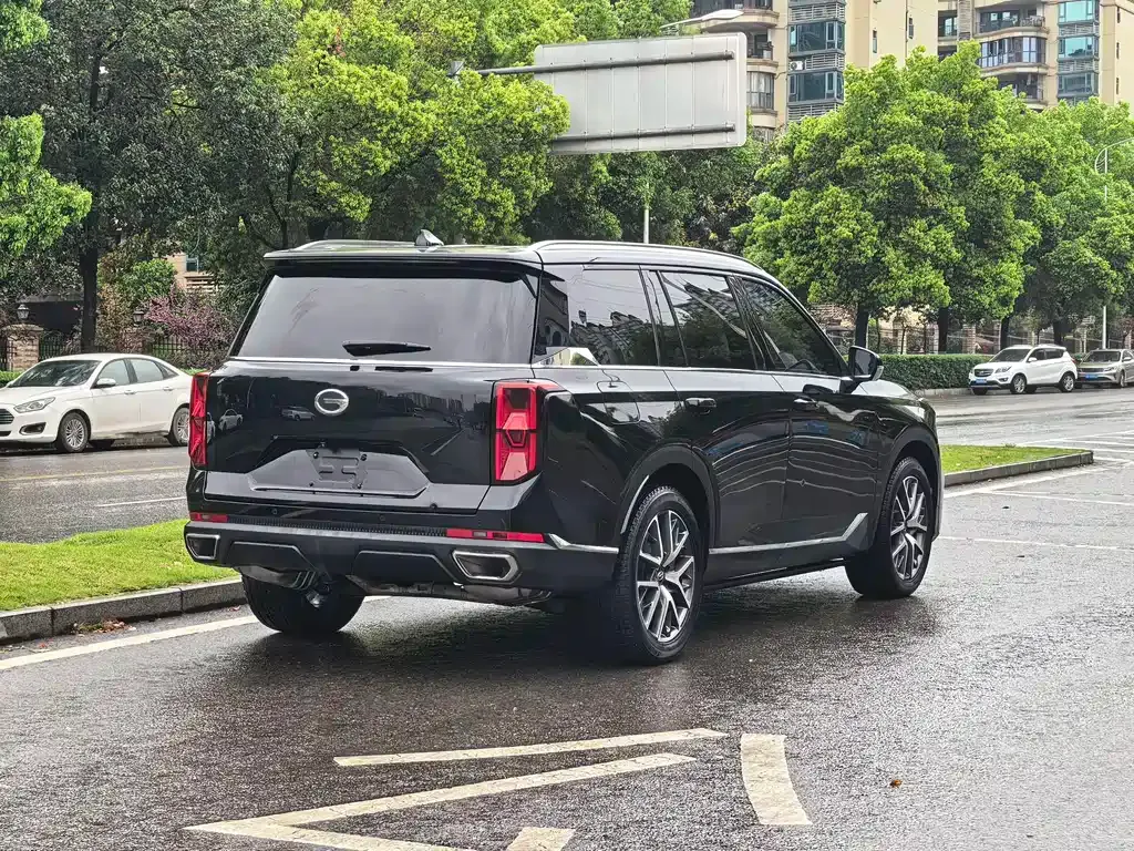 GAC Motor Trumpchi GS8 — фото 5