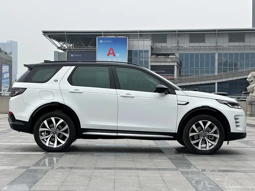 Land Rover Discovery Sport — фото 3