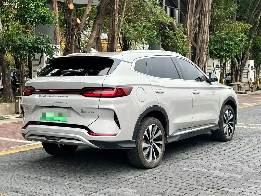 BYD PLUS New Energy — фото 7