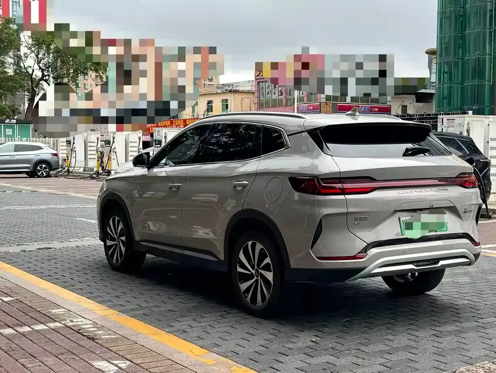 BYD PLUS New Energy — фото 3