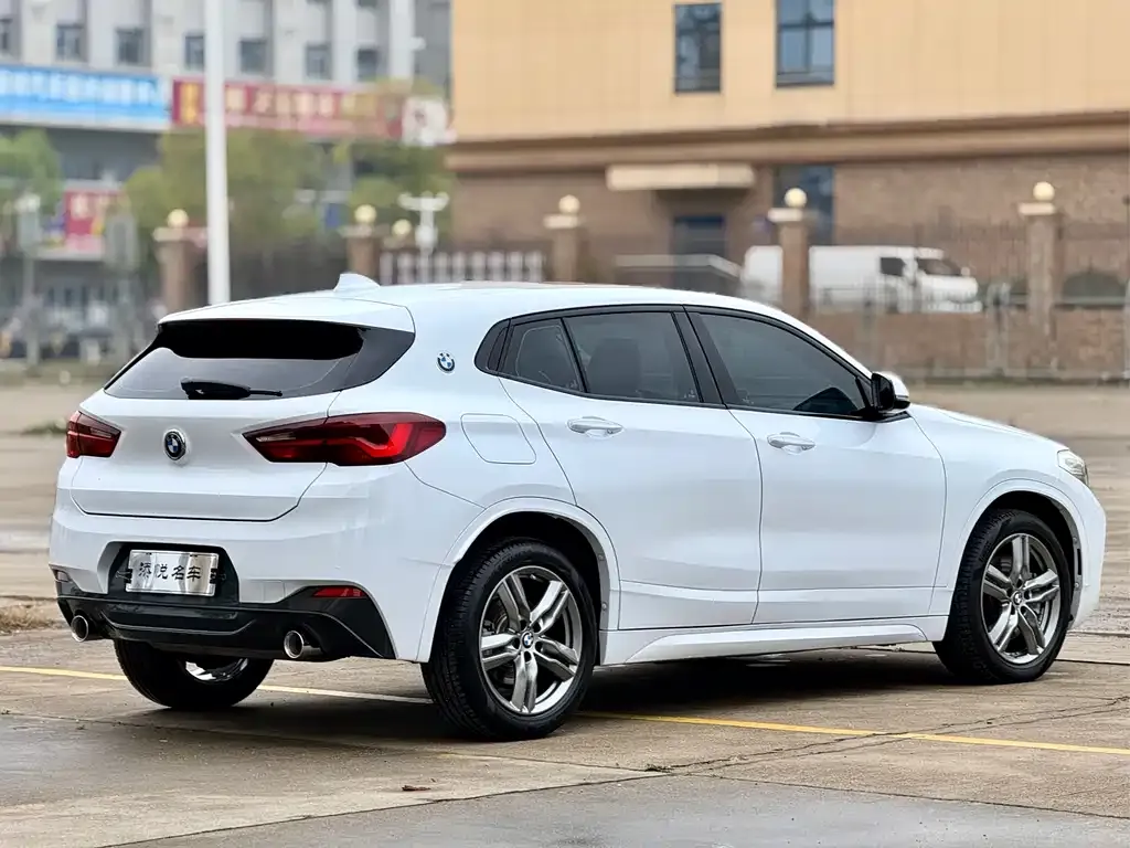BMW X2 — фото 7