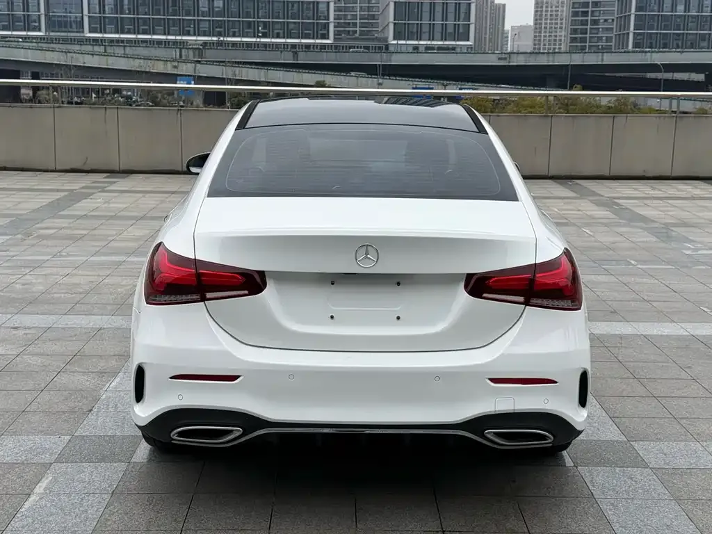 Mercedes-Benz A-Class — фото 6
