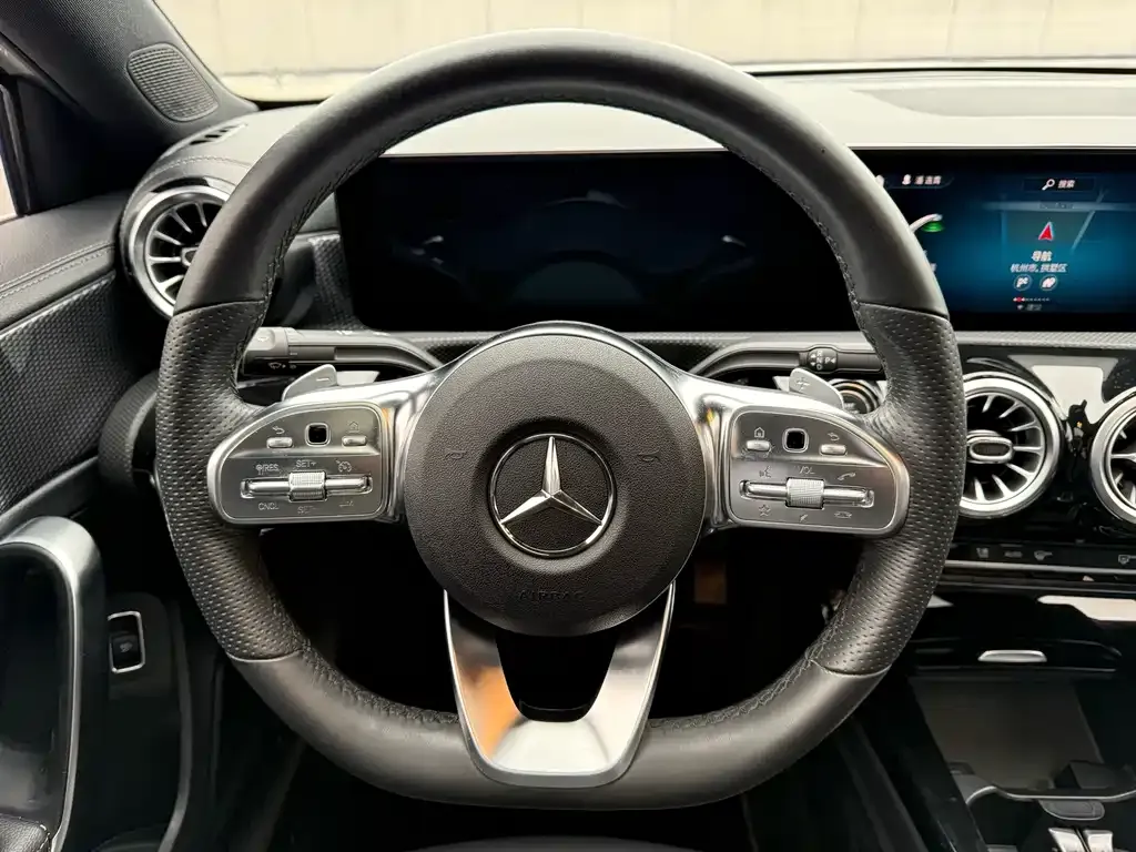 Mercedes-Benz A-Class — фото 4