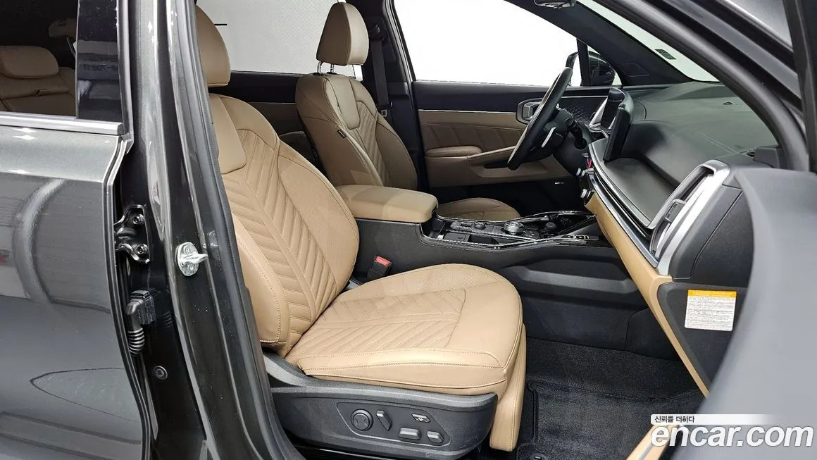 Kia Sorento — фото 6
