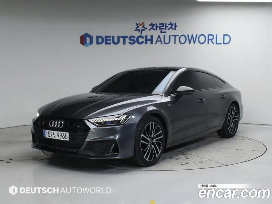 Audi A7 — фото 1