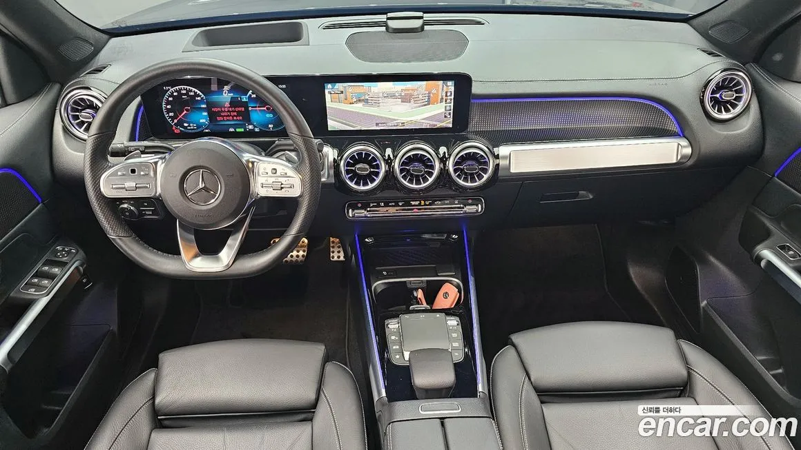 Mercedes-Benz EQB — фото 10