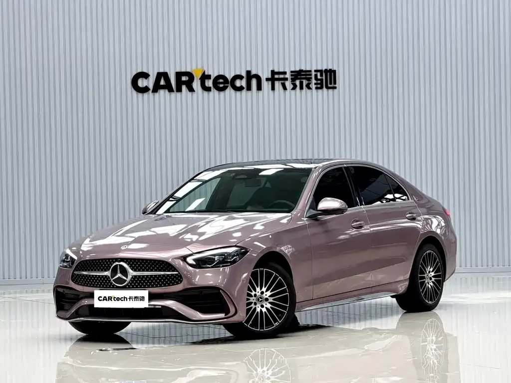 Mercedes-Benz C-Class — фото 1