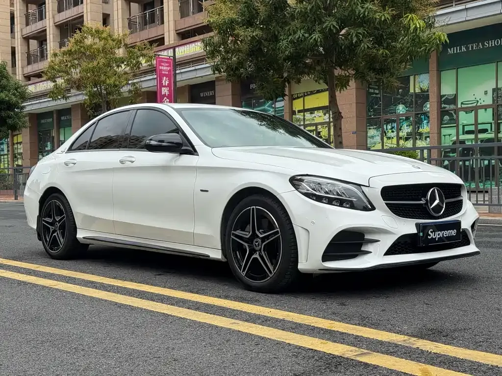 Mercedes-Benz C-Class — фото 10