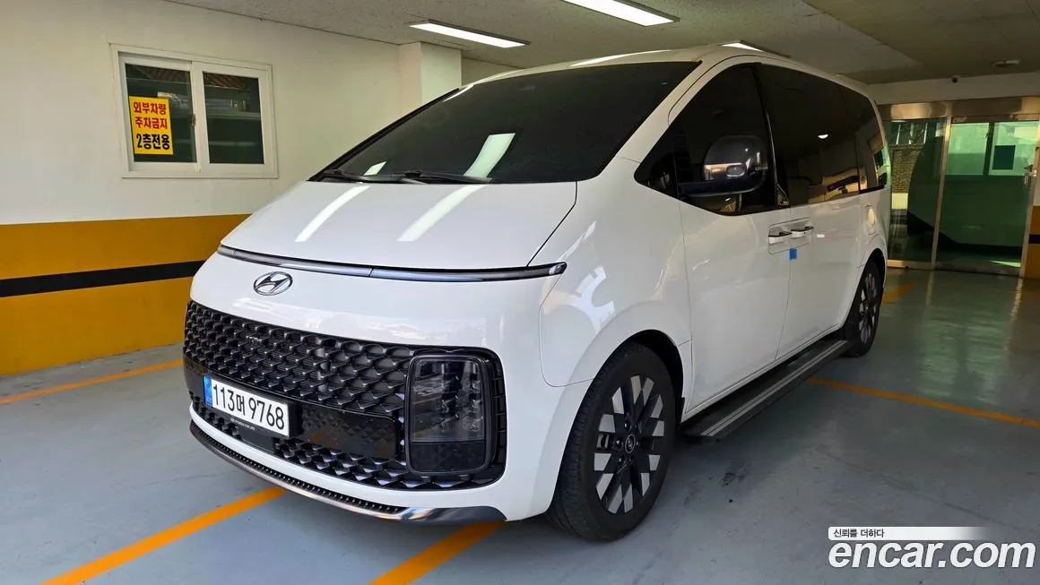 Hyundai Staria — фото 3