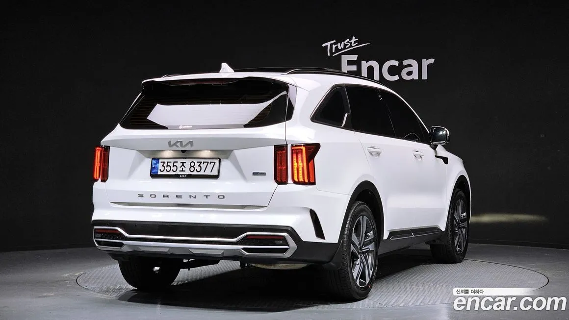 Kia Sorento — фото 7