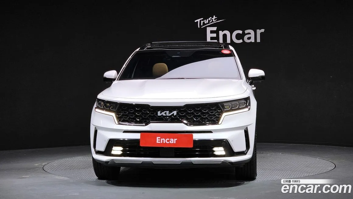 Kia Sorento — фото 5