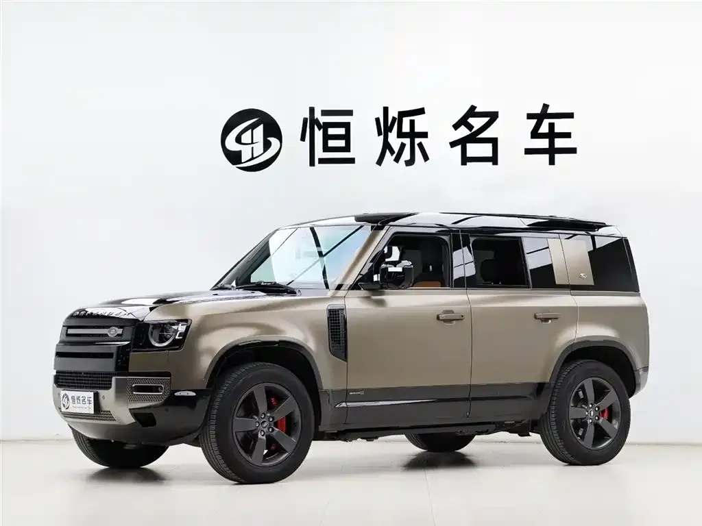 Land Rover Defender — фото 1