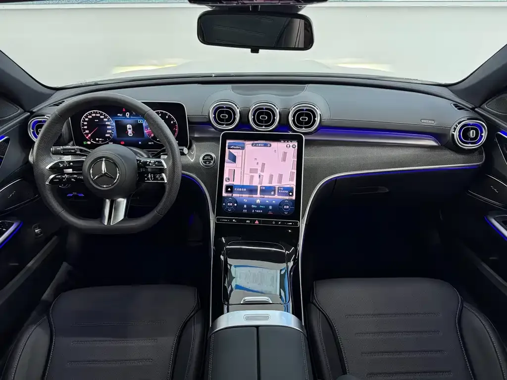 Mercedes-Benz C-Class — фото 10