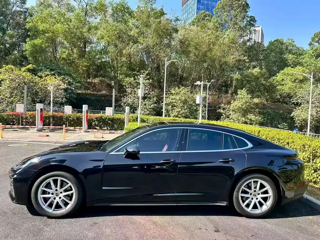 Porsche Panamera — фото 9