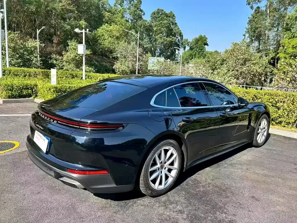 Porsche Panamera — фото 2