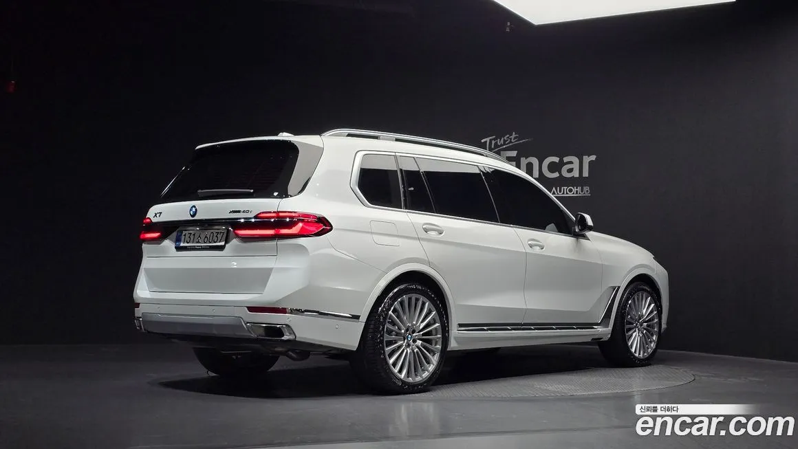 BMW X7 — фото 3