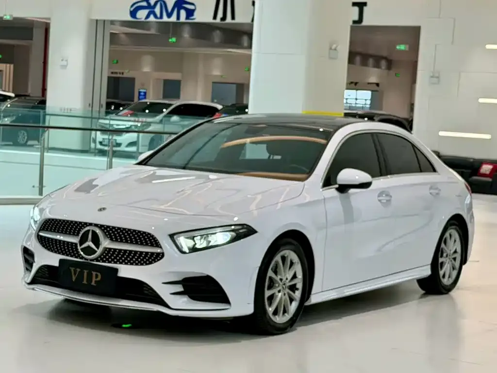 Mercedes-Benz A-Class — фото 1