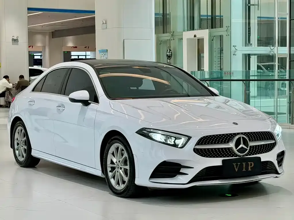 Mercedes-Benz A-Class — фото 4