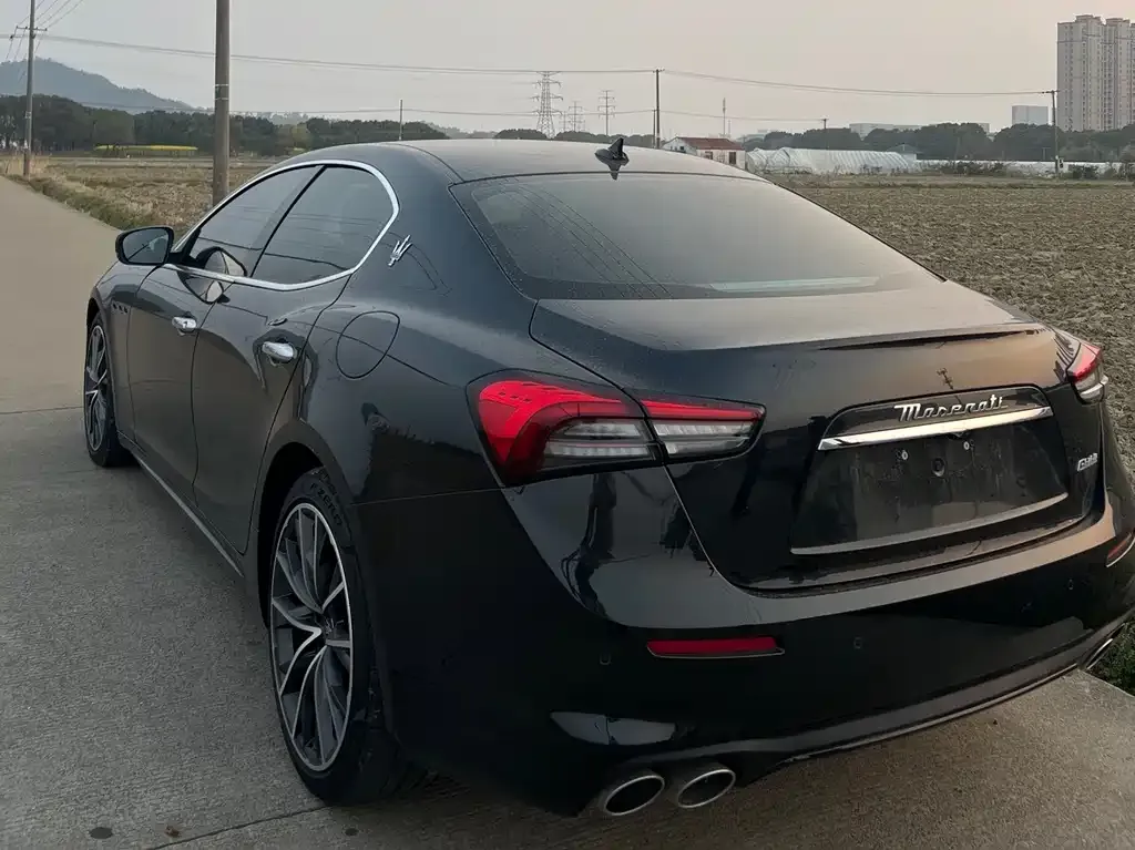 Maserati Ghibli — фото 7