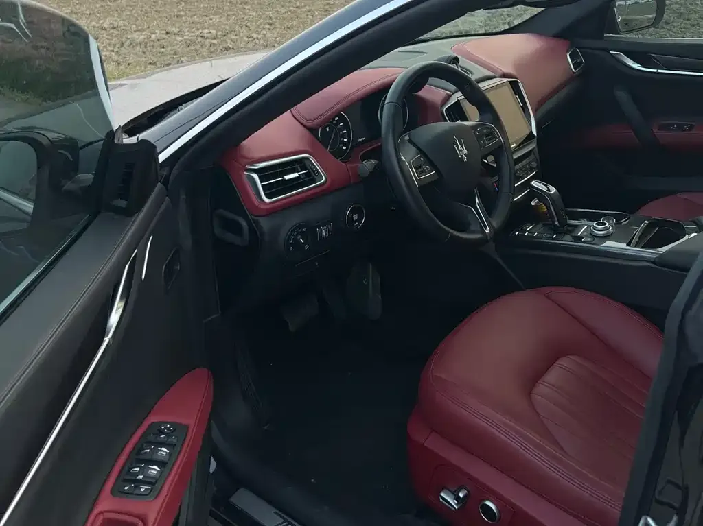 Maserati Ghibli — фото 2