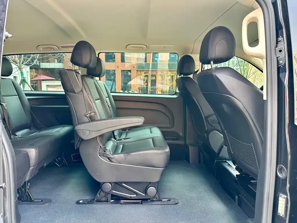 Mercedes-Benz Vito — фото 5