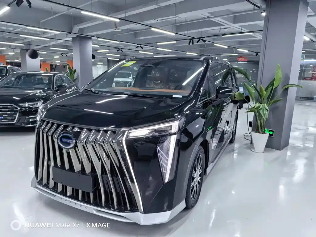 GAC Motor Trumpchi E9 — фото 1