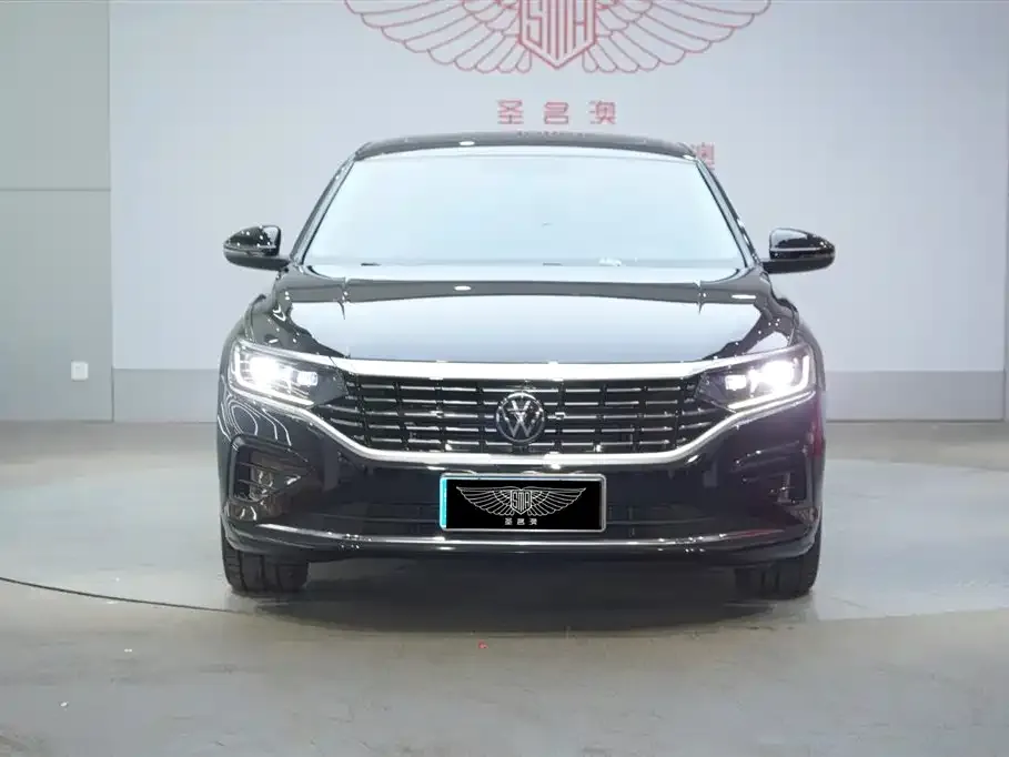 Volkswagen Passat — фото 6