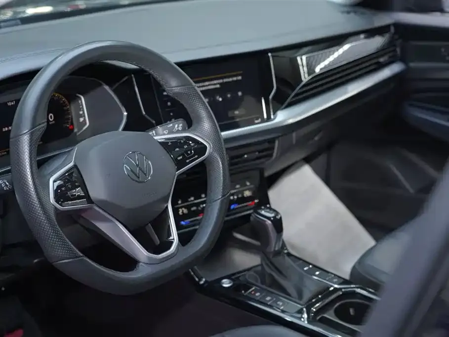 Volkswagen Passat — фото 8
