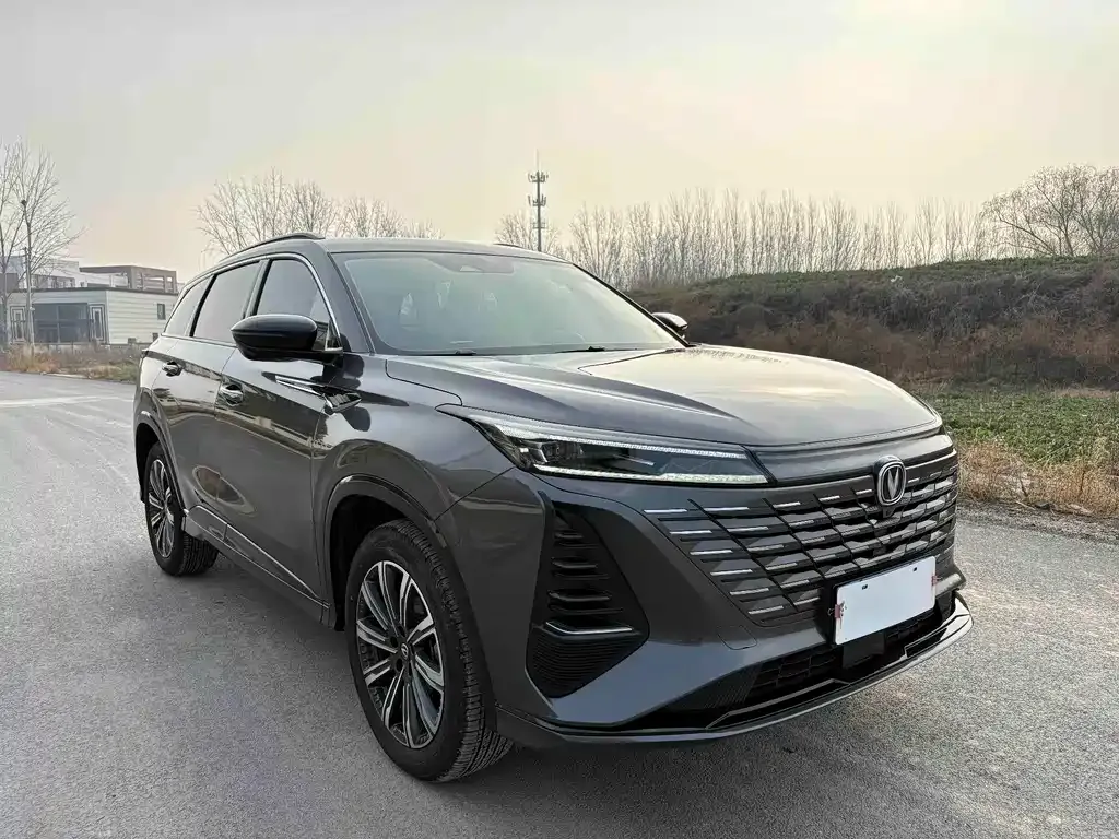 Changan CS75PLUS — фото 10
