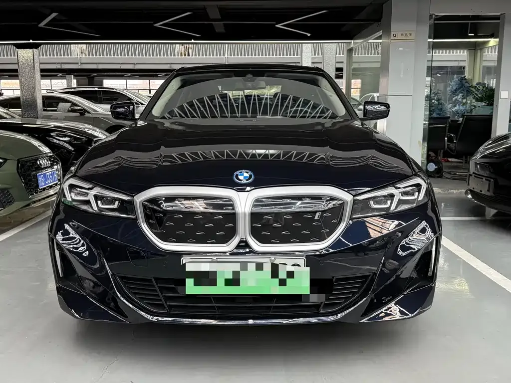 BMW i3 — фото 3