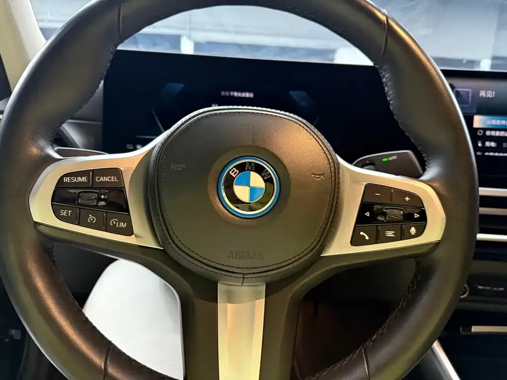 BMW i3 — фото 7