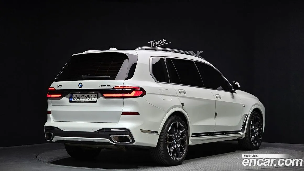 BMW X7 — фото 3