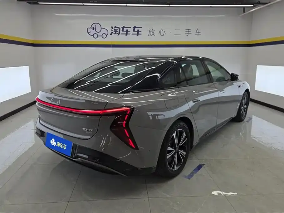 Hongqi EH7 — фото 10