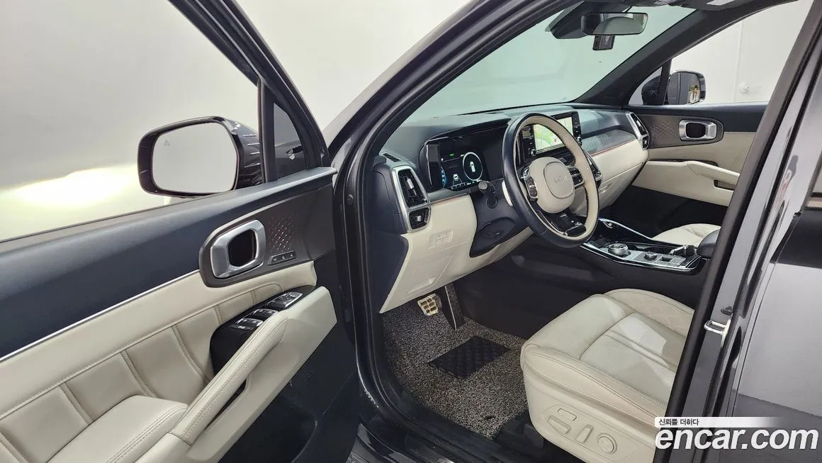 Kia Sorento — фото 8