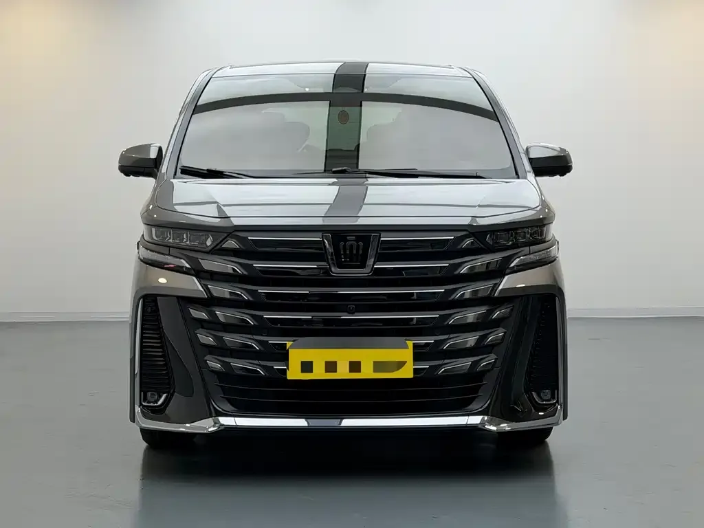 Toyota Vellfire — фото 7