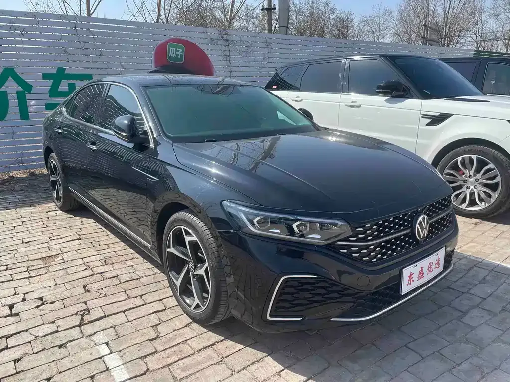 Volkswagen Passat — фото 5