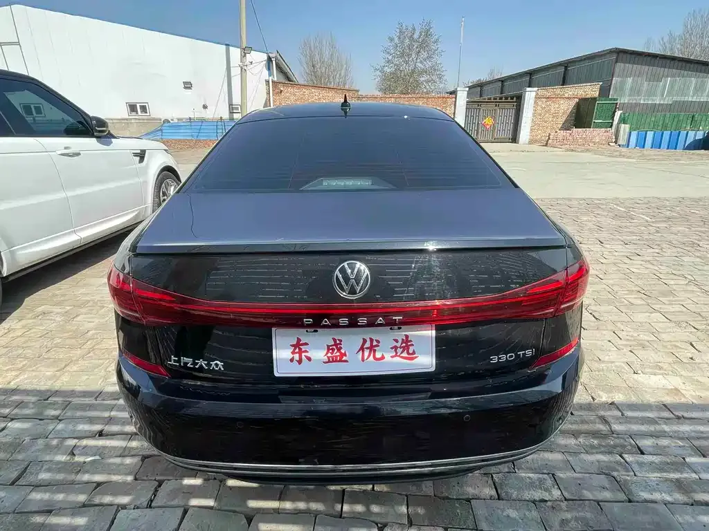Volkswagen Passat — фото 4