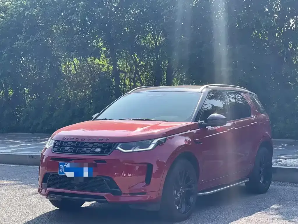 Land Rover Discovery Sport — фото 1